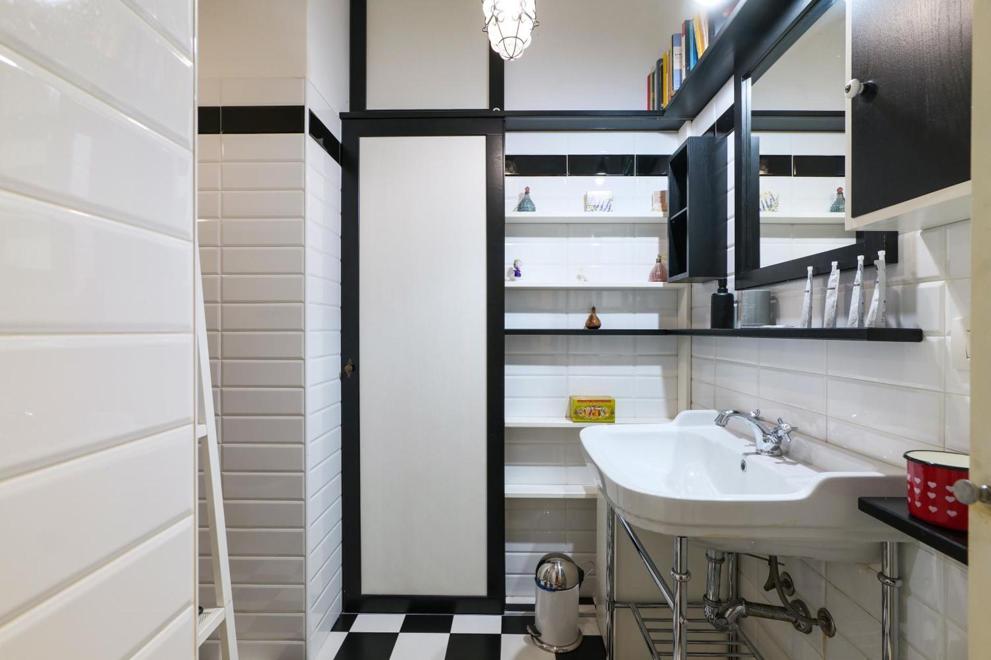 A Nest For Design Lovers In Navigli Appartement Milan