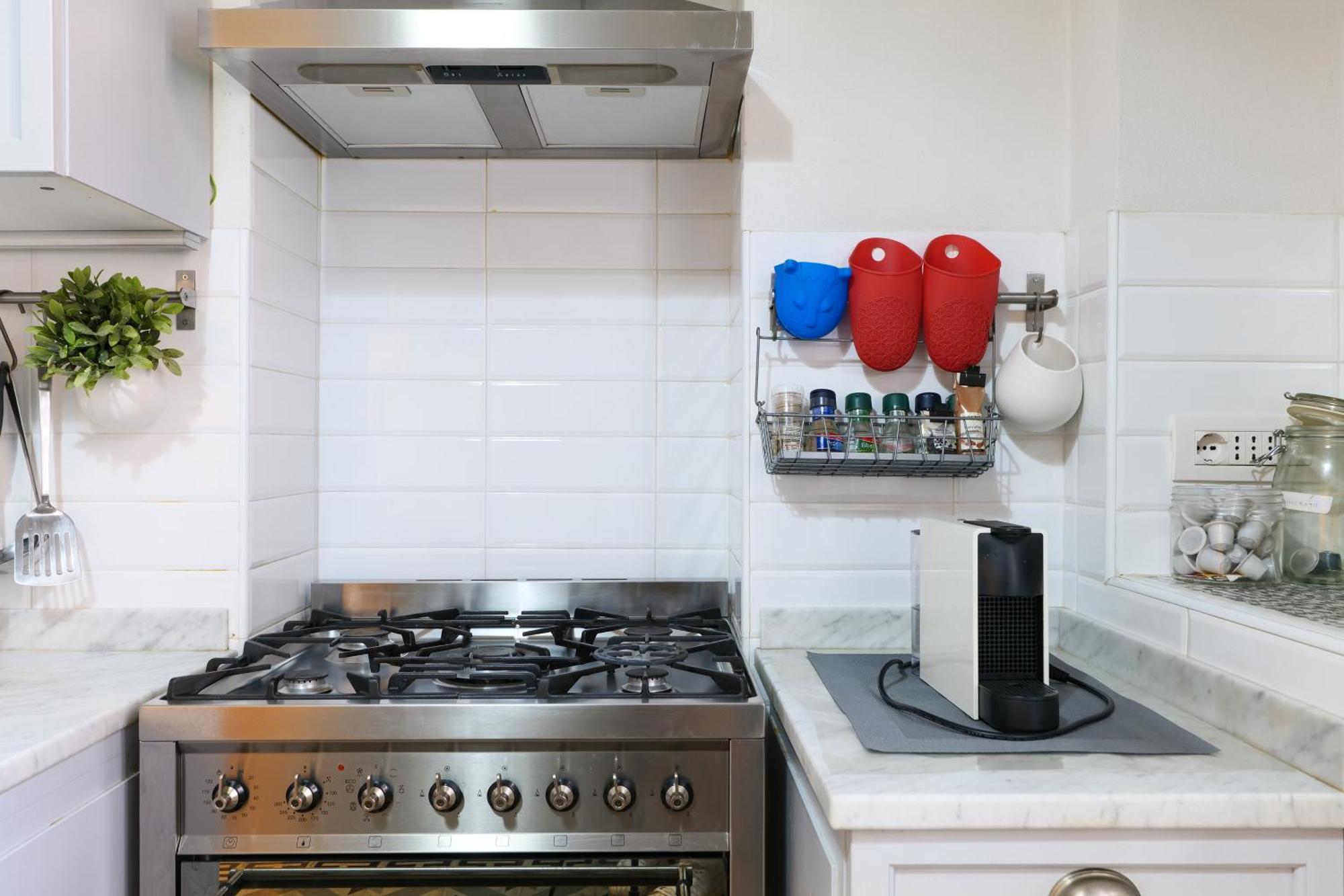 A Nest For Design Lovers In Navigli Milan
