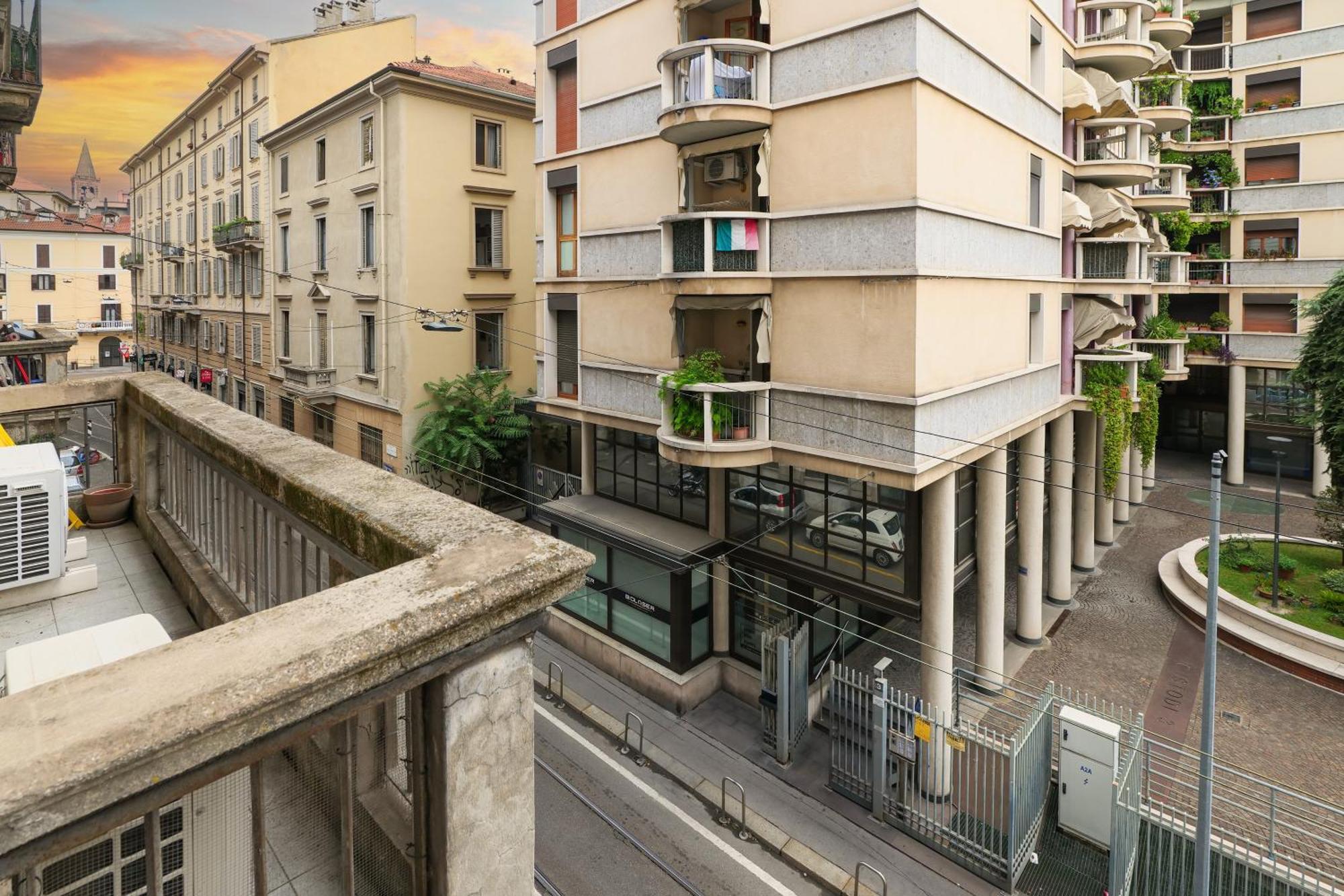 A Nest For Design Lovers In Navigli *